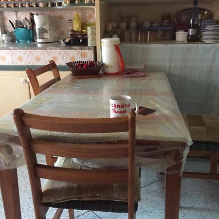 Property Located In A Quiet Area Near The Train Station Casablanca Extérieur photo