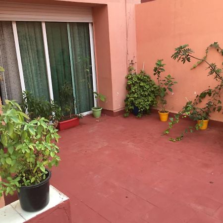 Property Located In A Quiet Area Near The Train Station Casablanca Extérieur photo