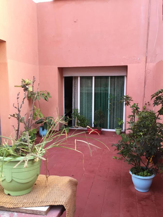 Property Located In A Quiet Area Near The Train Station Casablanca Extérieur photo
