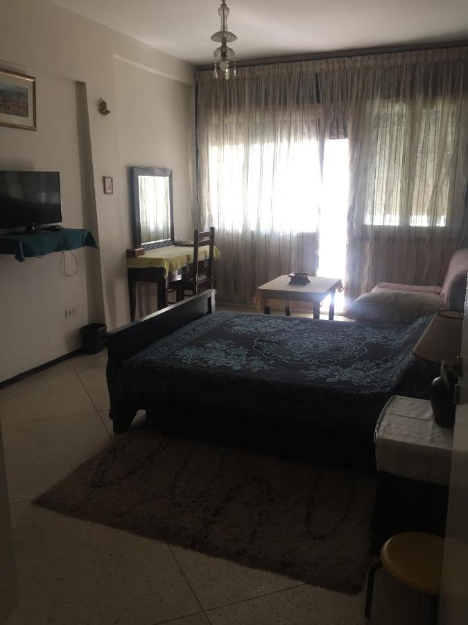 Property Located In A Quiet Area Near The Train Station Casablanca Extérieur photo