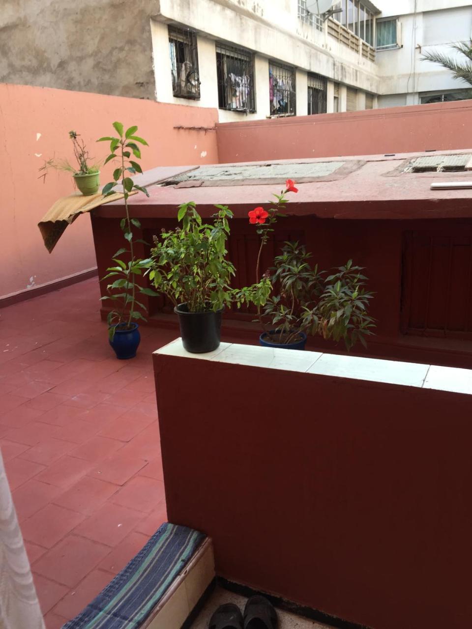 Property Located In A Quiet Area Near The Train Station Casablanca Extérieur photo